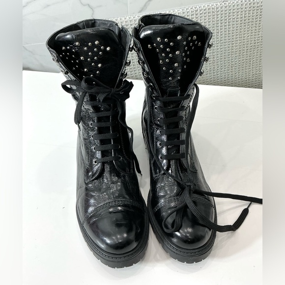 BARNEYS NEW YORK COMBAT BOOTS LIKE NEW 🖤🖤 - Picture 11 of 13